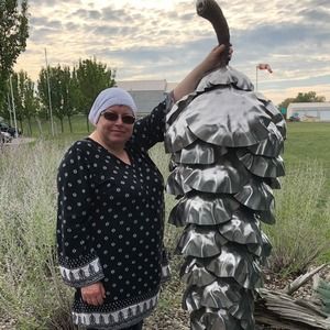 Meet your Posher, Anna